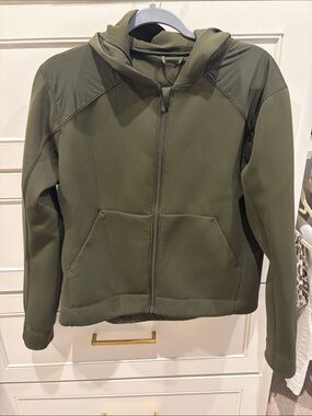Lululemon Hunter Green Zip Up Jacket